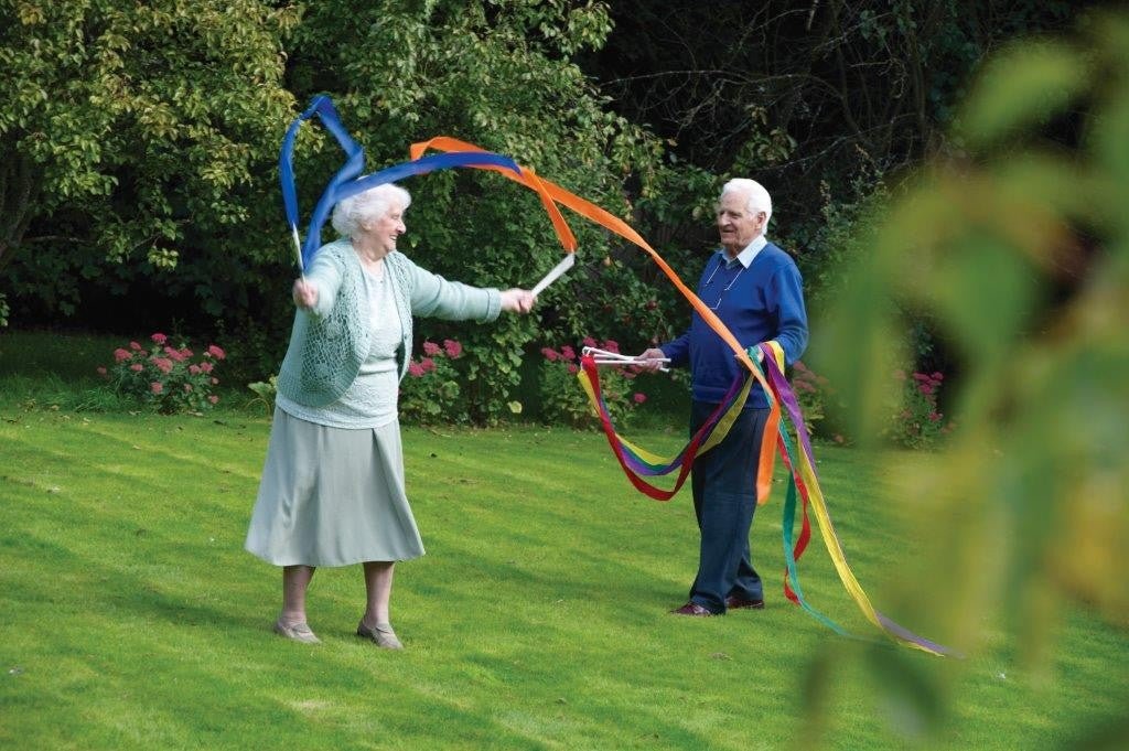 Streamers x6 | Learning and Exploring Through Play