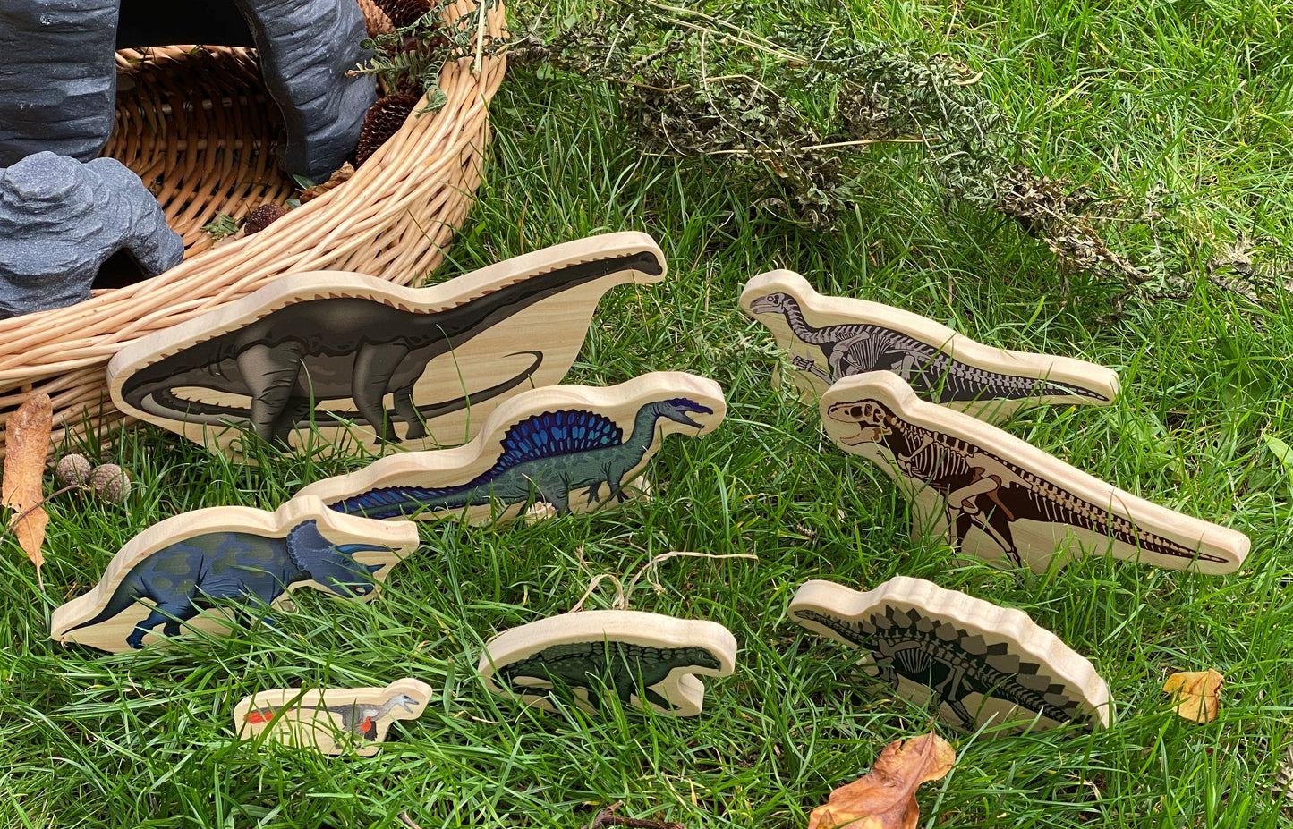 Dinosaurs Wooden Characters great for small world play.