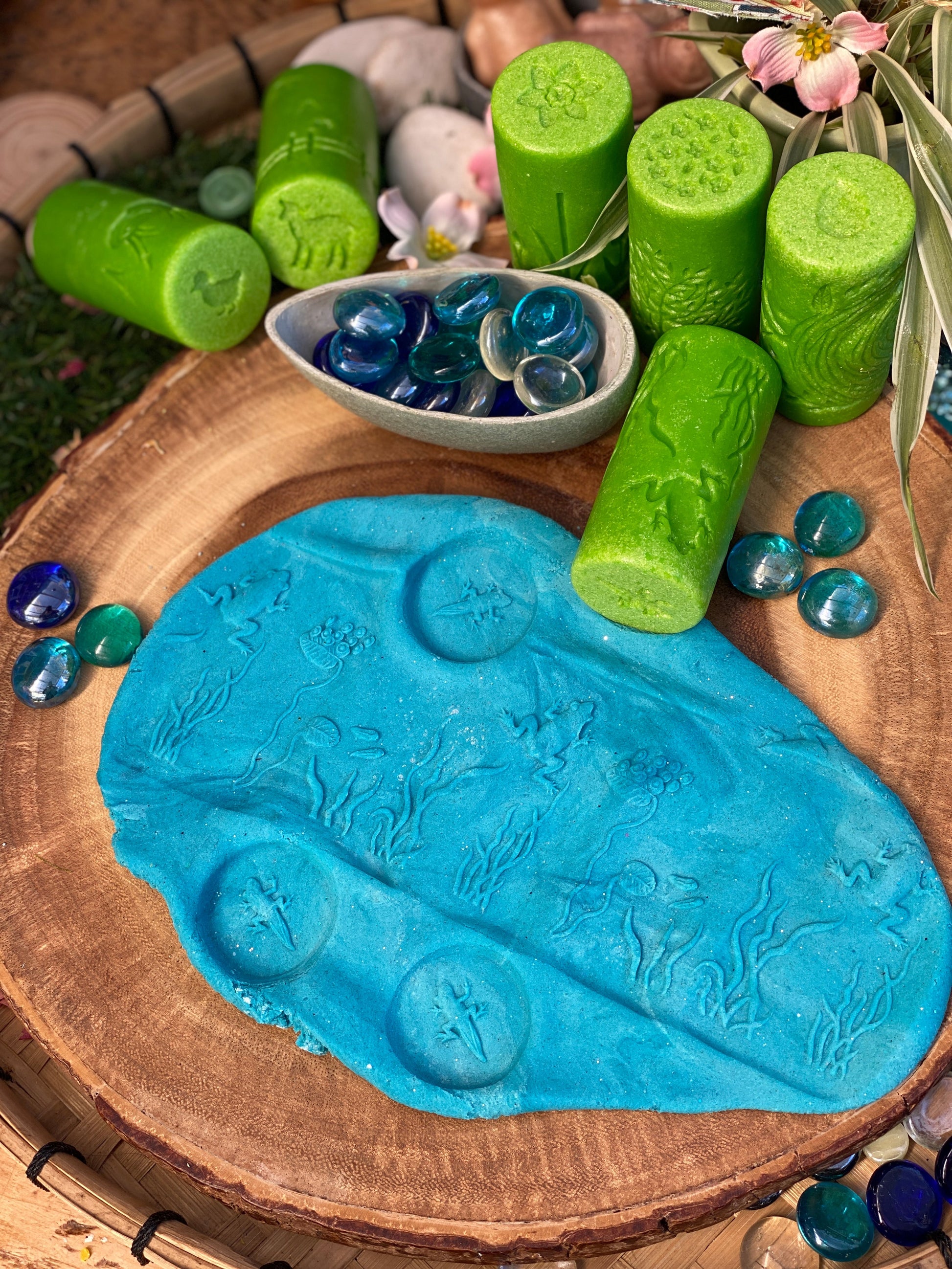 Lets Roll - Seasons | Learning and Exploring Through Play