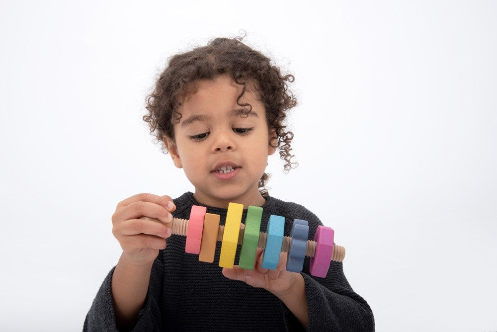 Rainbow wooden shape twister - 2