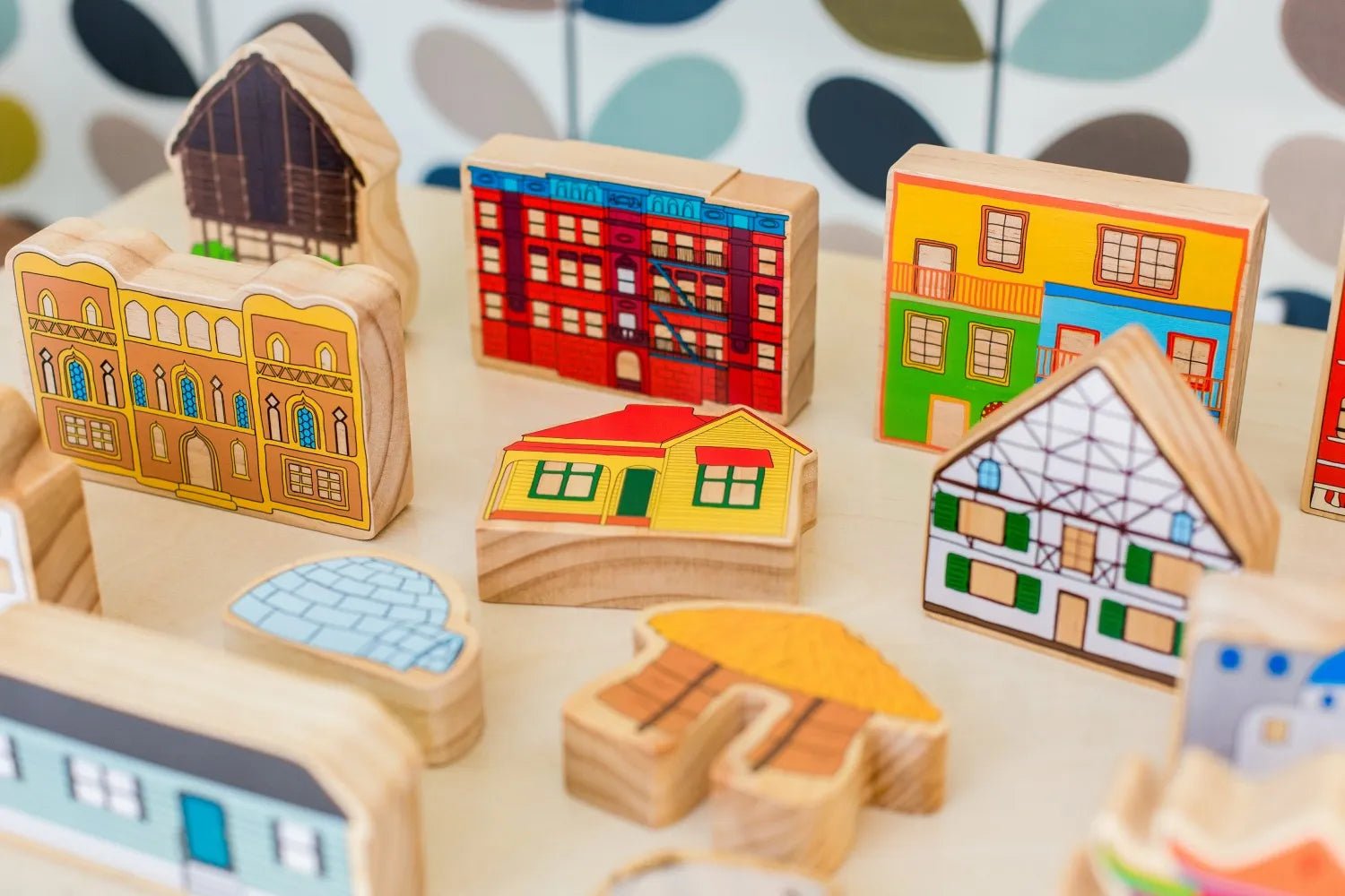 Homes Around the World | Learning and Exploring Through Play