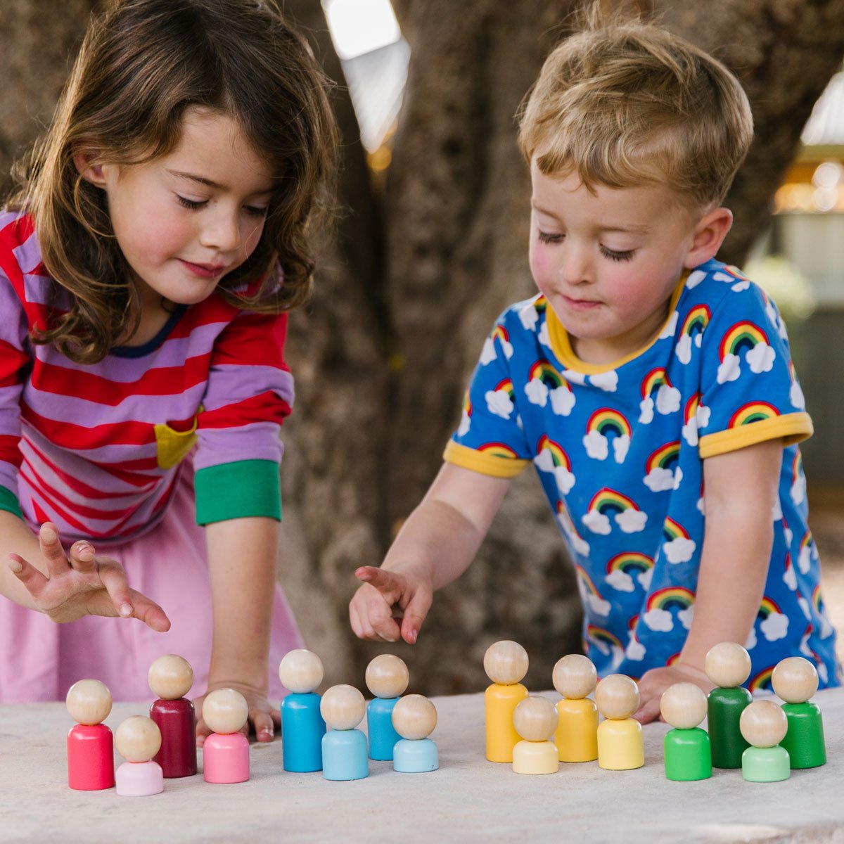 Rainbow Families | Learning and Exploring Through Play